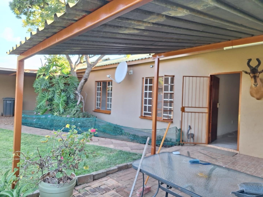 13 Bedroom Property for Sale in Rustenburg North West